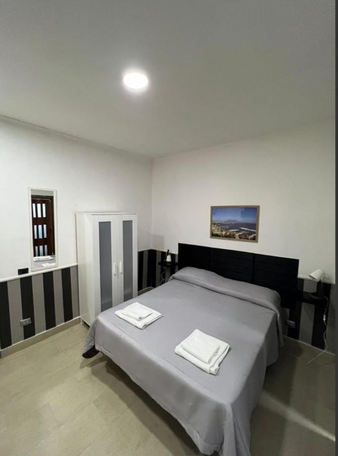 Casa Vacanza Da Totore Naples Extérieur photo